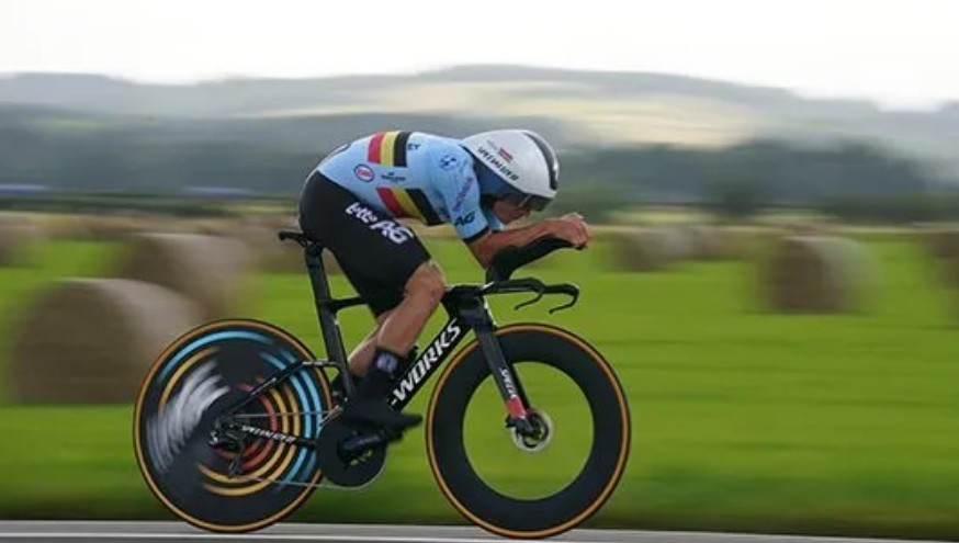 girodociclismo.com.br remco evenepoel ja venceu 22 vezes em contrarrelogios mas ainda esta longe do maior vencedor da historia eddy merckx confira todas as vitorias de evenepoel image 5