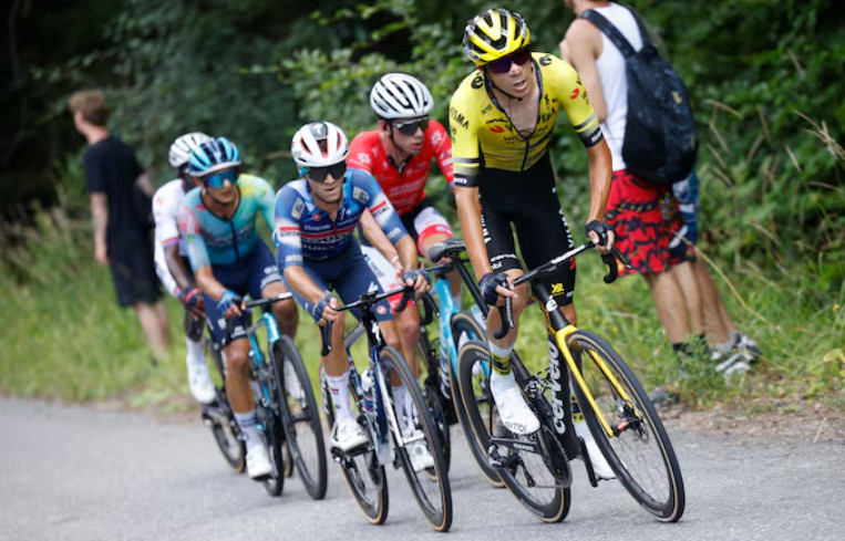 girodociclismo.com.br remco evenepoel lidera forte equipe belga para o campeonato mundial belgica define convocados com surpresas image 2