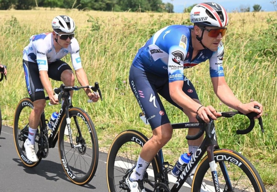 Remco Evenepoel perde um dos principais gregários para o Mundial de Estrada, Federação Belga anuncia substituto; confira o anúncio oficial 3 girodociclismo.com.br remco evenepoel perde um dos seus principais gregarios para o mundial de estrada federacao belga anuncia substituto confira o anuncio oficial image 3