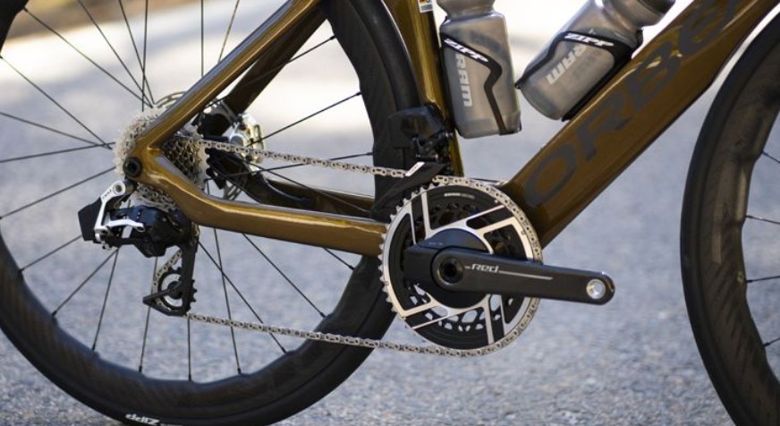 girodociclismo.com.br sram apresenta queixa contra a uci grupo sram red axs no centro da discussao entidade reage forte e emite nota oficial image 1