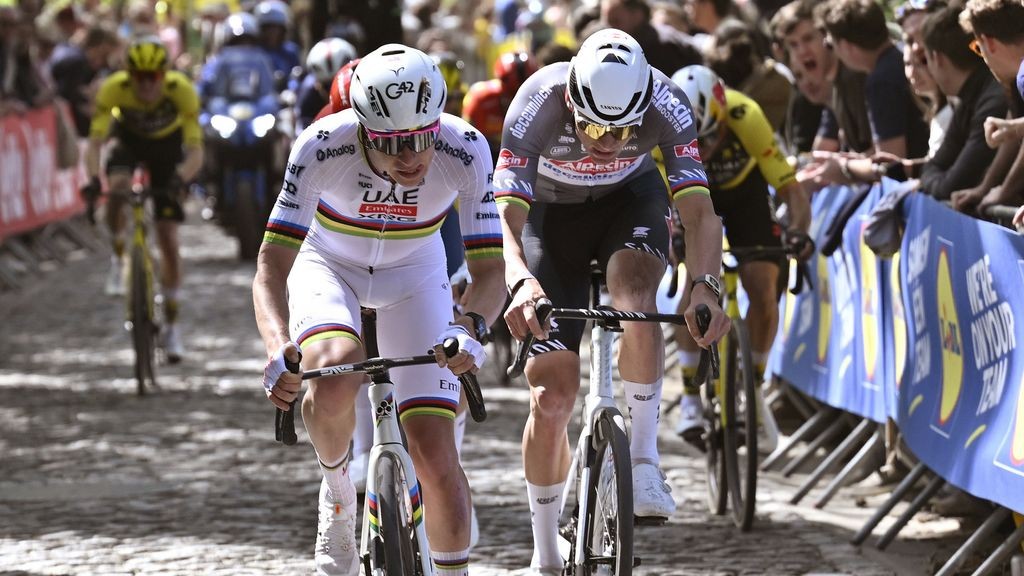 girodociclismo.com.br tadej pogacar e de longe o melhor da historia ele vence os especialistas campeao britanico considera eddy merckx superado image 3