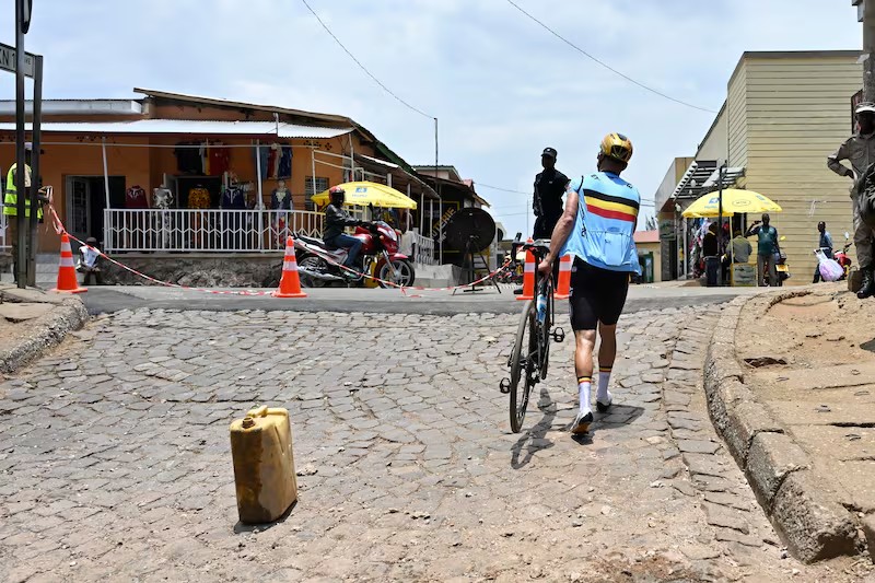 girodociclismo.com.br tadej pogacar e remco evenepoel reconhecem percurso do mundial em ruanda imagens registram a dificuldade do percurso confira image 1