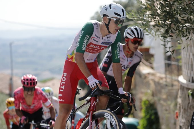 girodociclismo.com.br uae emirates conquista a 81a vitoria em 2025 isaac del toro vence o gp industria amp artigianato confira os resultados e a chegada image 3