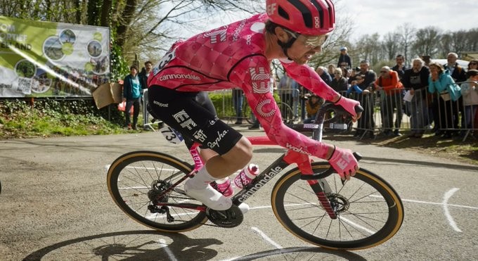 girodociclismo.com.br visma lease a bike anuncia a contratacao de campeao olimpico equipe reforca nucleo de sprint em torno de matthew brennan image