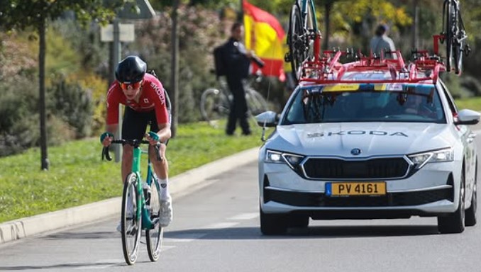 girodociclismo.com.br apenas 17 ciclistas completaram a prova image