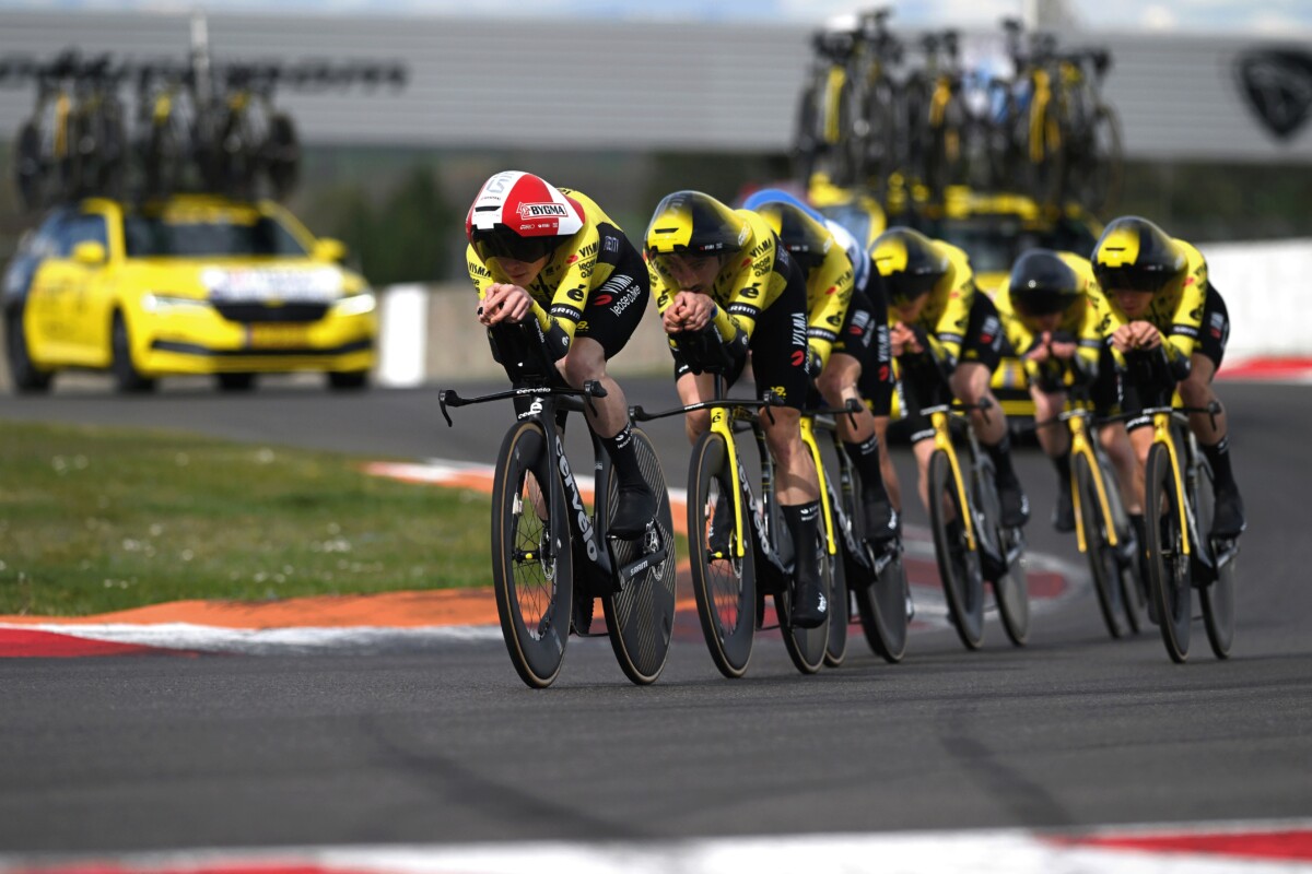 girodociclismo.com.br campeao da vuelta da espana rebate criticas da visma lease a bike desacelere um pouco sua equipe assista o video image 2