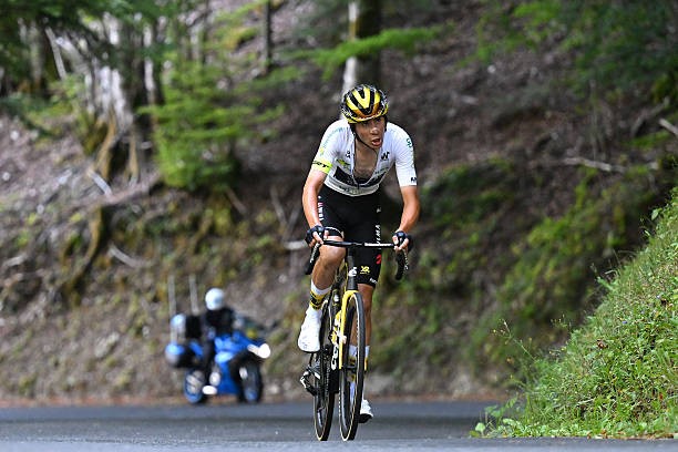 Capitão da Movistar é submetido a cirurgia, ciclista não compete desde o Tour de France e equipe dá detalhes do procedimento 2 girodociclismo.com.br capitao da movistar e submetido a cirurgia ciclista nao compete desde o tour de france e equipe da detalhes do procedimento image