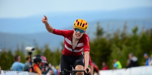 girodociclismo.com.br ciclista da uno x e internado apos serio problema no cerebro equipe emite comunicado oficial confira image