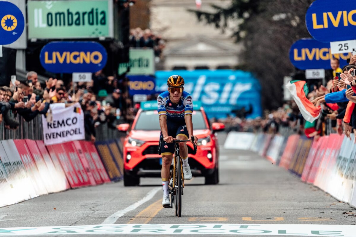 girodociclismo.com.br claro que posso vencer tadej pogacar caso contrario nao estaria aqui remco evenepoel concede coletiva antes da il lombardia image 1