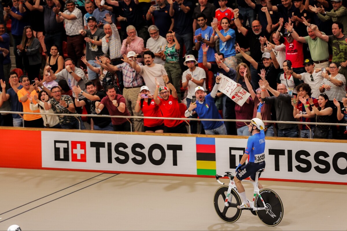 girodociclismo.com.br elia viviani encerra a carreira vencendo o campeonato mundial assista a chegada da prova eliminatoria de pista image 1