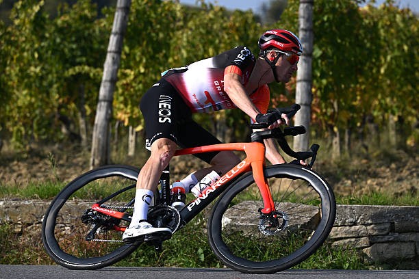 girodociclismo.com.br ex maglia rosa do giro ditalia se aposenta e denuncia os perigos do pelotao esta extremamente perigoso quase ninguem mais freia image 2