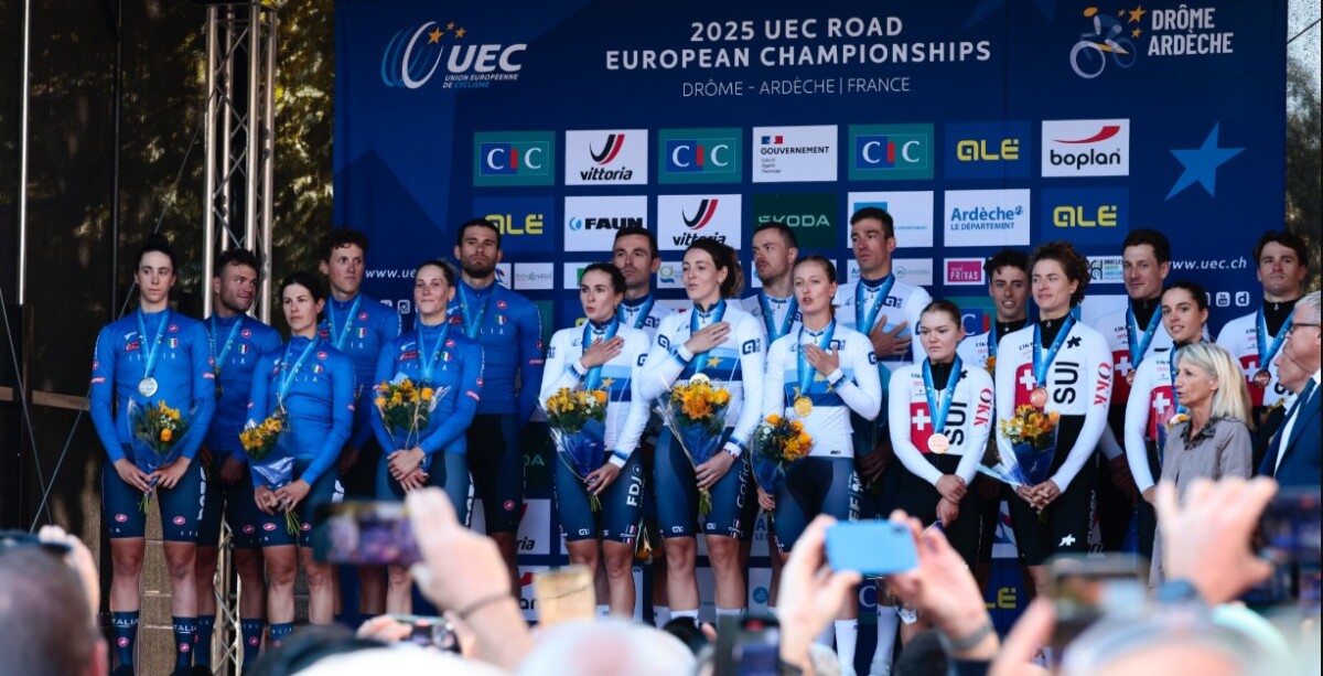 girodociclismo.com.br franca brilha e conquista ouro no revezamento misto do europeu em casa image 9