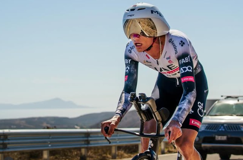 girodociclismo.com.br isaac del toro e campeao conquista titulo nacional de contrarrelogio em casa pela uae emirates xrg image