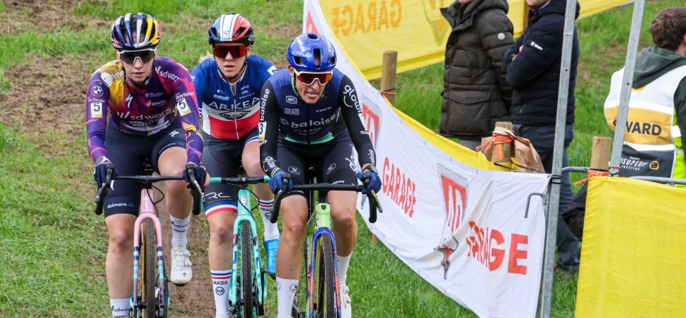 girodociclismo.com.br italiana sara casasola vence superprestige overijse apos queda de lucinda brand confira os resultados e a chegada image 8