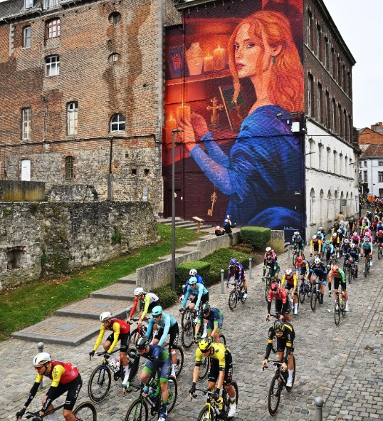Jordi Meeus bate grandes sprinters e vence a Binche-Chimay-Binche, confira os resultados e a chegada 2 girodociclismo.com.br jordi meeus vence binche chimay binche com sprint decisivo em pepiniere image 3