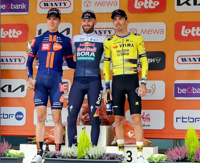 Jordi Meeus bate grandes sprinters e vence a Binche-Chimay-Binche, confira os resultados e a chegada 1 girodociclismo.com.br jordi meeus vence binche chimay binche com sprint decisivo em pepiniere image 7