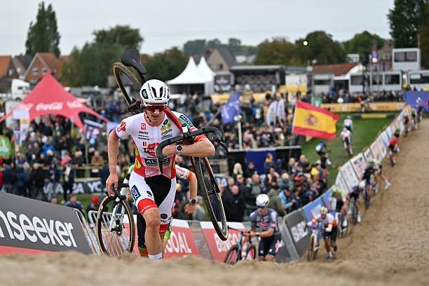 girodociclismo.com.br michael vanthourenhout vence o superprestige ruddervoorde em duelo emocionante confira os resultados e a chegada image 9