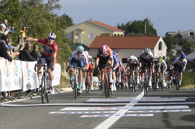 girodociclismo.com.br paul magnier conquista segunda vitoria consecutiva na cro race image 2