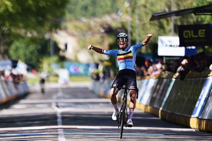 girodociclismo.com.br prodigio belga jarno widar vence o campeonato europeu sub 23 con com ataque decisivo na franca image