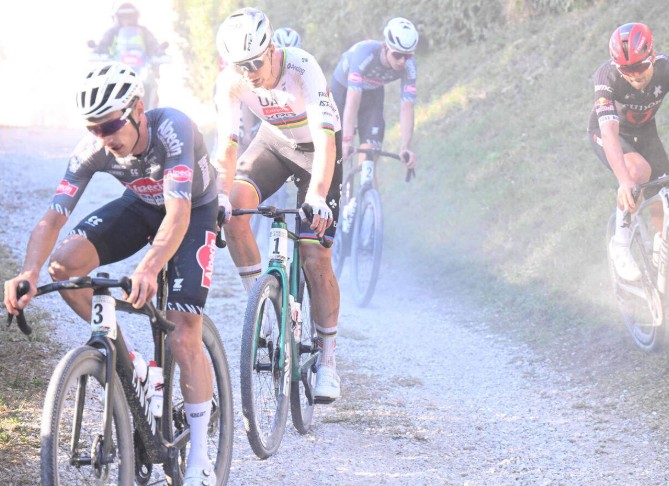 girodociclismo.com.br quinten hermans vence a serenissima gravel campeao mundial estreia com 2o lugar confira os resultados e a chegada image 2