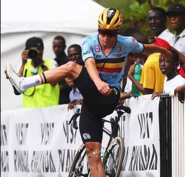girodociclismo.com.br tadej pogacar fala antes do campeonato europeu esloveno nao descarta um novo ataque precoce nunca diga nunca image