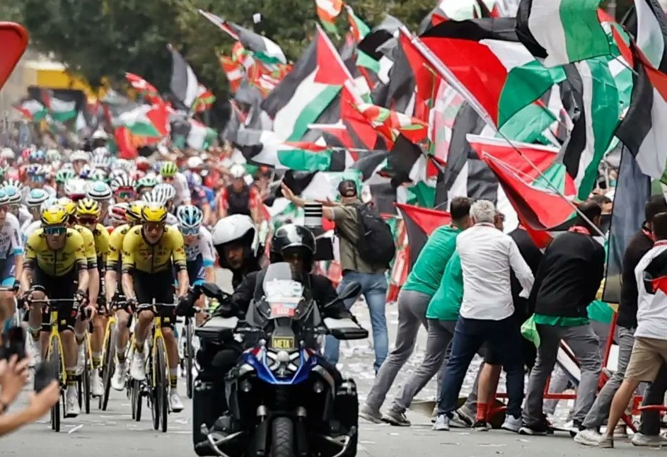 girodociclismo.com.br tadej pogacar tera mais dificuldade no tour de france 2026 diretor admite que busca evitar o dominio do esloveno a vitoria nao estara definida com 48 horas para o fim image 2