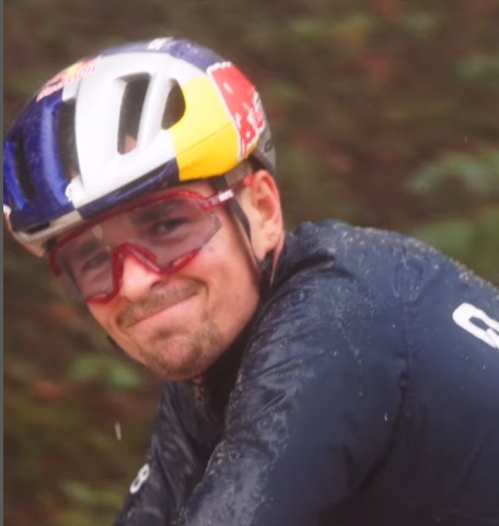 girodociclismo.com.br tom pidcock surpreende e surge em competicao de gravel na africa do sulfim de temporada com o mundial de gravel image 2