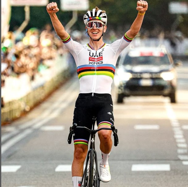 girodociclismo.com.br tre valli varesine 2025 tadej pogacar vence em mais um show de ciclismo confira os resultados e a chegada image 19