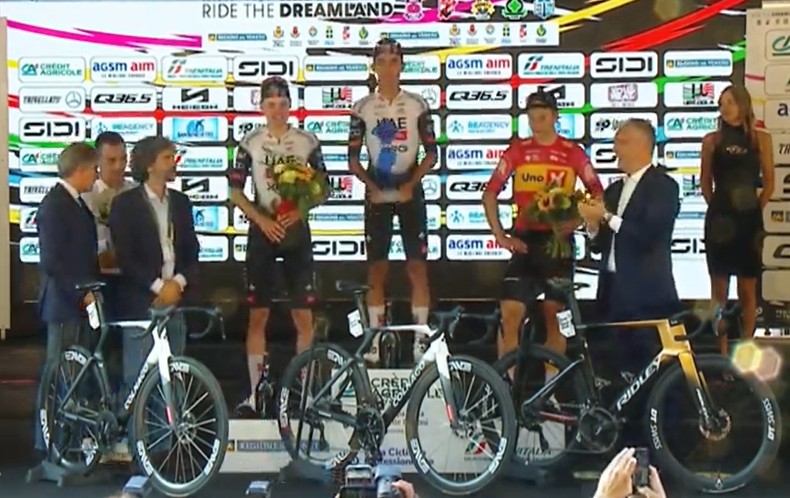 girodociclismo.com.br uae emirates faz dobradinha no giro del veneto isaac del toro conquista 95a vitoria da equipe confira os resultados e a chegada image 1