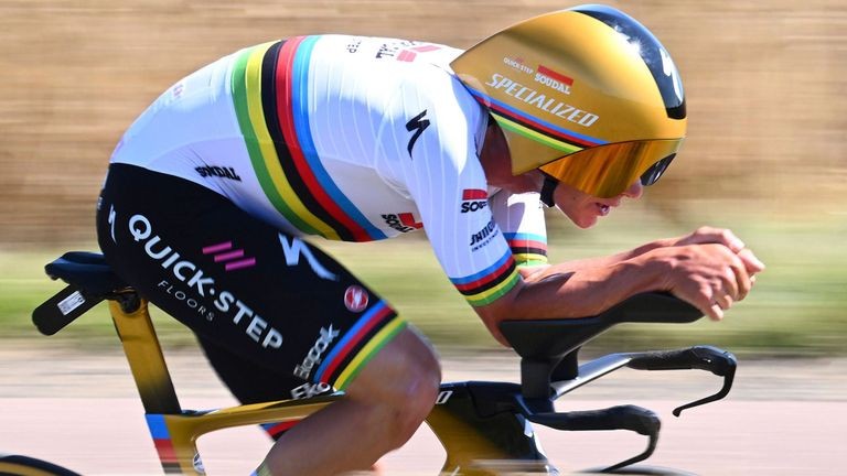 girodociclismo.com.br uae emirates xrg e campea do ranking uci confira o ranking completo com as equipes rebaixadas image 4