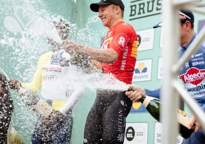 girodociclismo.com.br vencedor de etapa do tour de france revela jornada de superacao eu trabalhava 7 horas como eletricista e enviava emails para as equipes image 3