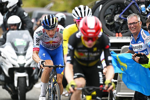 girodociclismo.com.br campeao da camisa branca do tour de france faz revelacao nao olho para o medidor de potencia nem uso monitor cardiaco image 1