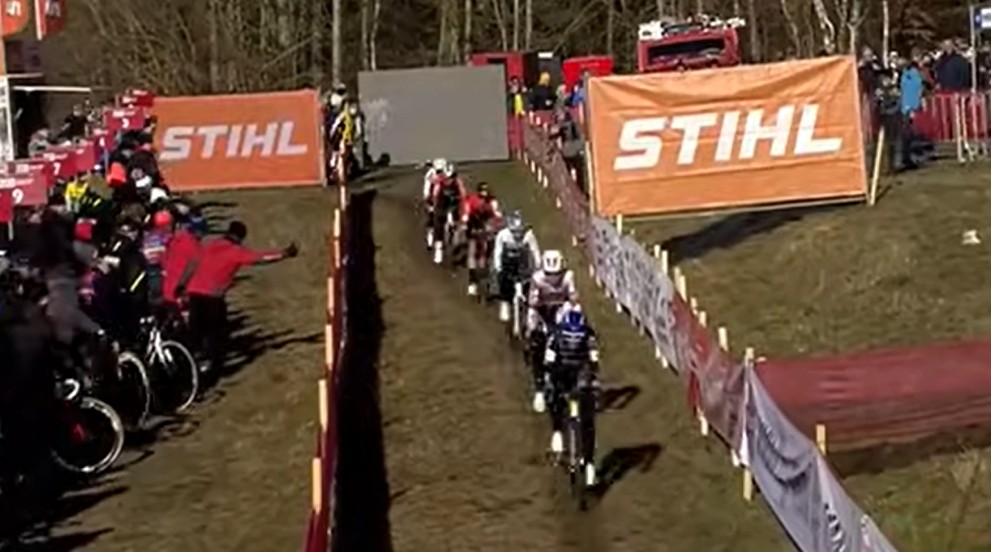 girodociclismo.com.br copa do mundo de ciclocross lucinda brand bate sara casasola no sprint em tabor confira os resultados e a chegada image 3