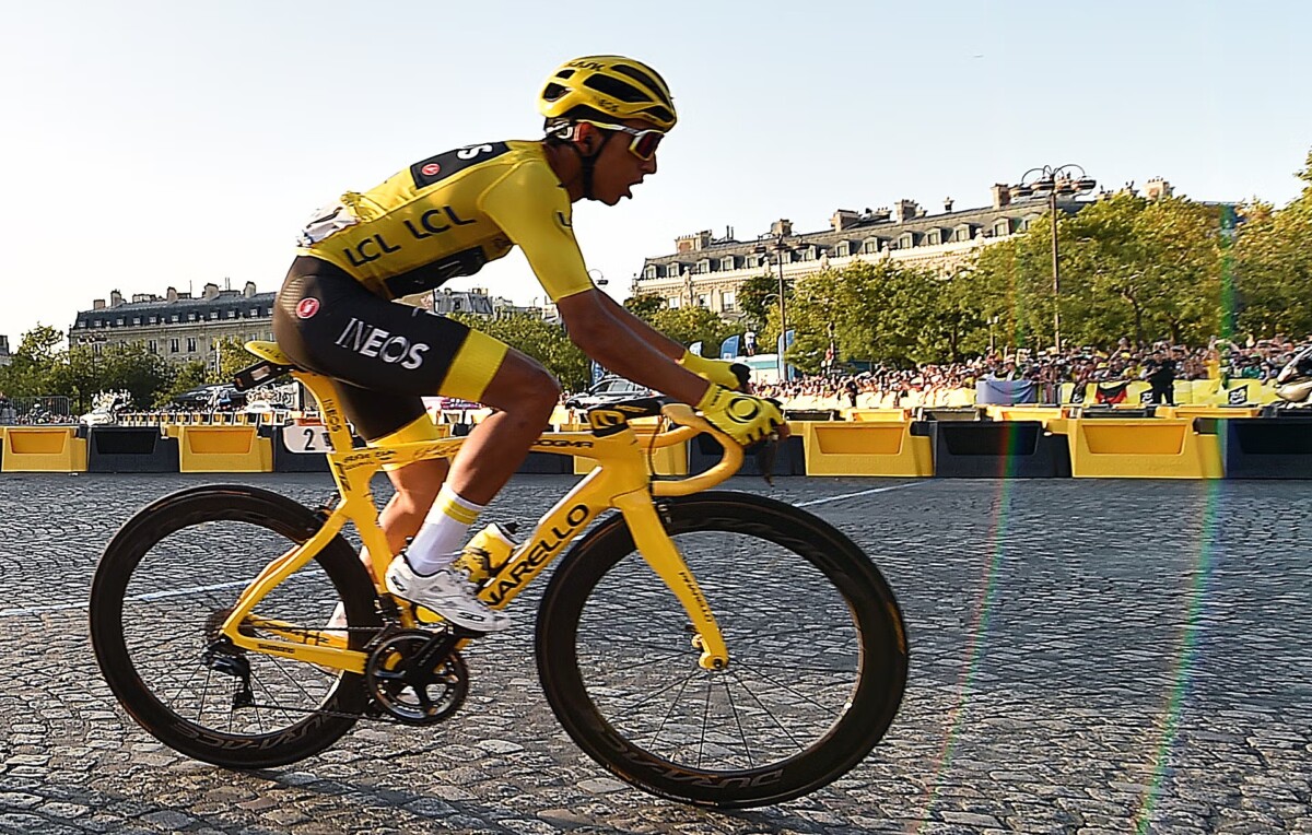 girodociclismo.com.br egan bernal lamenta o desaparecimento de sua bicicleta amarela do tour de france image
