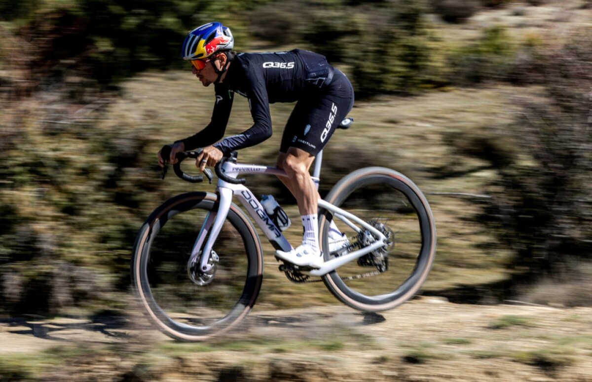 girodociclismo.com.br equipe de tom pidcock anuncia mudanca de nome pinarello assume como principal patrocinadora confira o anuncio oficial image 2 2