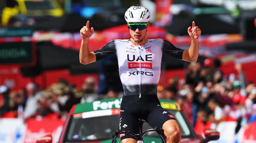 girodociclismo.com.br eu nao imaginava que jonas vingegaard venceria o tour de france campeao do giro ditalia fala francamente sobre ex colega de jumbo visma image 1