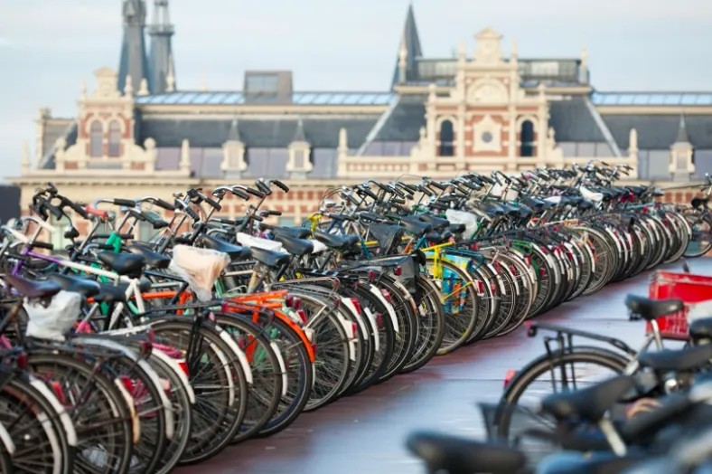 girodociclismo.com.br holanda estabelece multas de ate 200 euros para ciclistas penalizacoes ate para cruzar cortejo funebre ficam mais pesadas confira os valores image 2