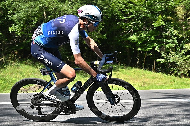 girodociclismo.com.br israel premier tech confirma a saida de chris froome e anuncia pausa antes da revelacao do novo nome image 1