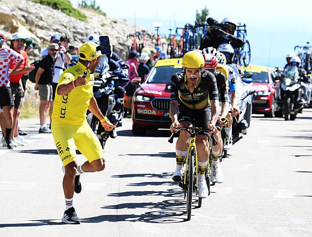 girodociclismo.com.br jonas vingegaard quer muito correr o duplo girotour em 2026 victor campenaerts analisa a temporada e revela desejo do dinamarques image