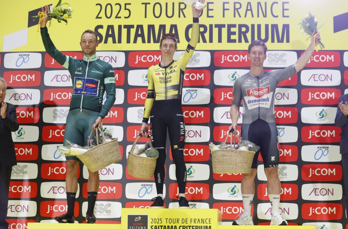 girodociclismo.com.br jonas vingegaard supera queda e vence o saitama criterium confira os resultados e a chegada image 5