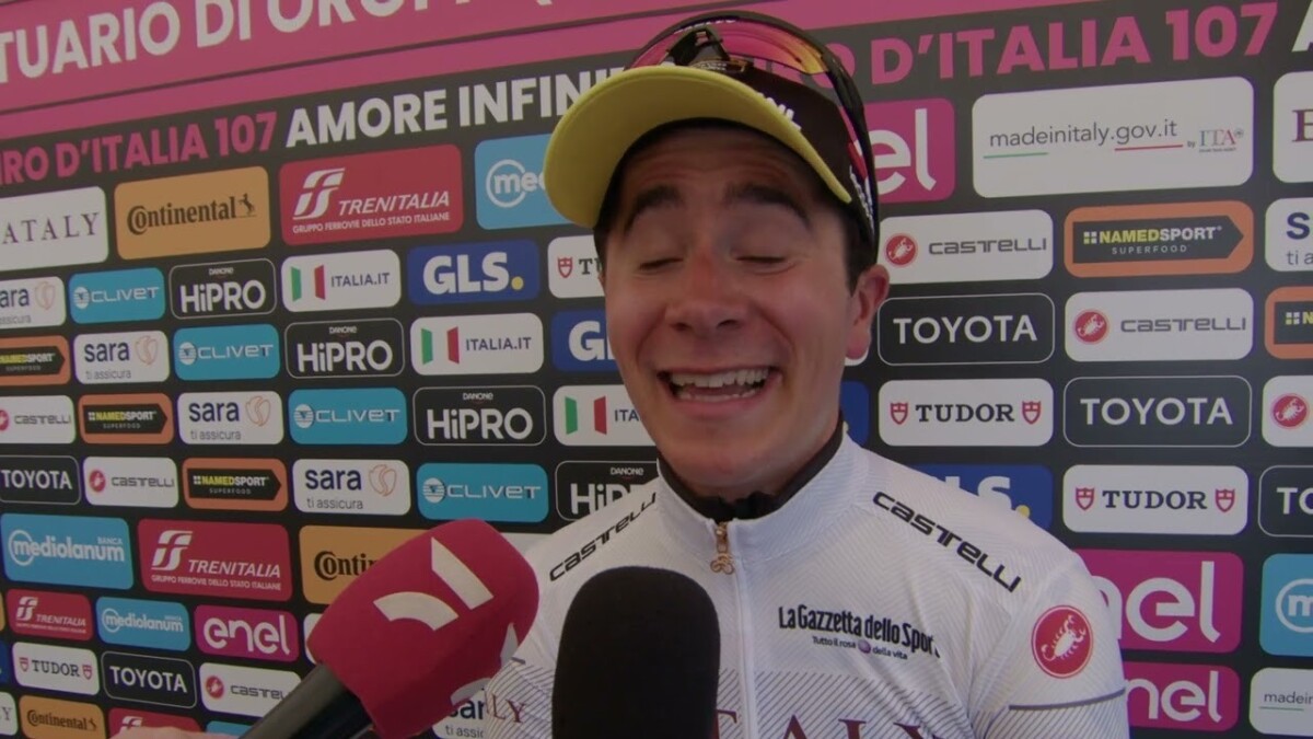 girodociclismo.com.br nao vou vencer o pogacar ou o evenepoel preciso mais explosao jovem prodigio belga inicia jornada na movistar assista o video image 6