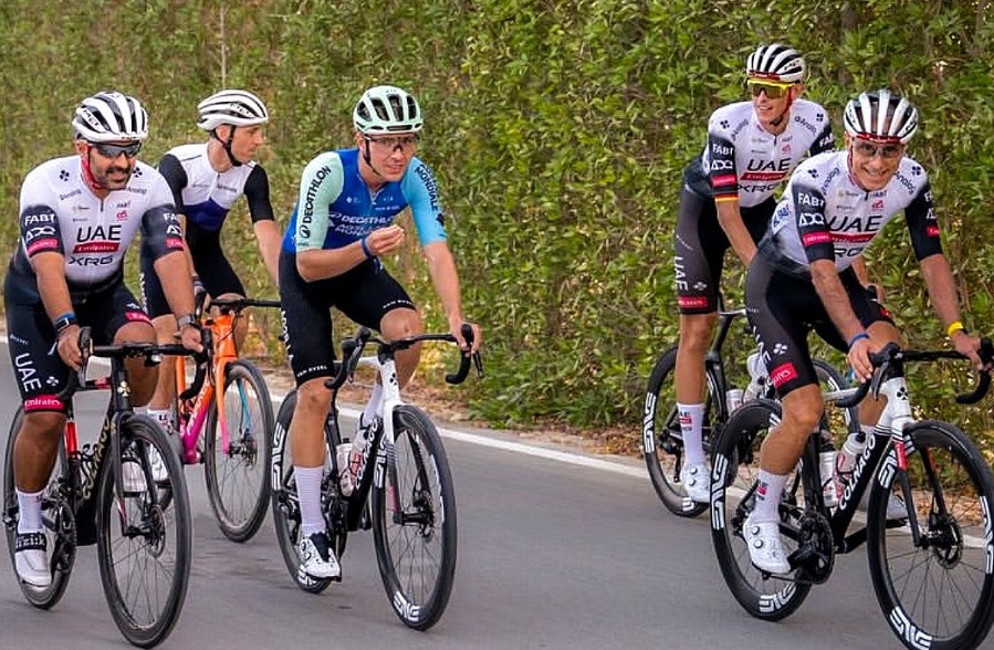 girodociclismo.com.br novo gregario de tadej pogacar se ofereceu para correr pela equipe o agente dele nos contatou dizendo que estava livre image 4
