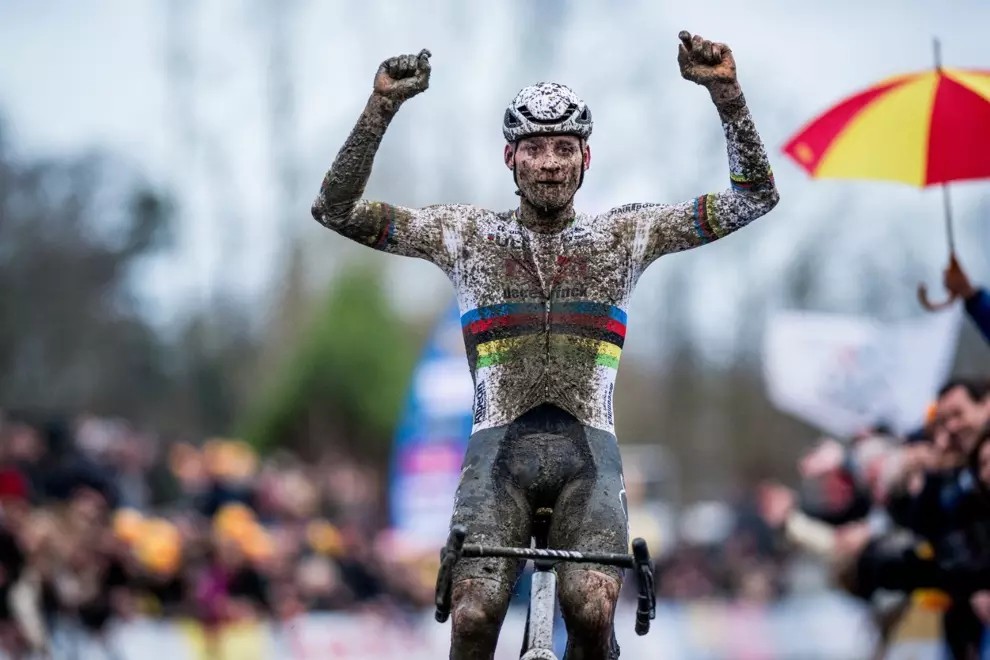 girodociclismo.com.br se a equipe permitisse tadej pogacar iria para o ciclocross afirma diretor da uci image 5