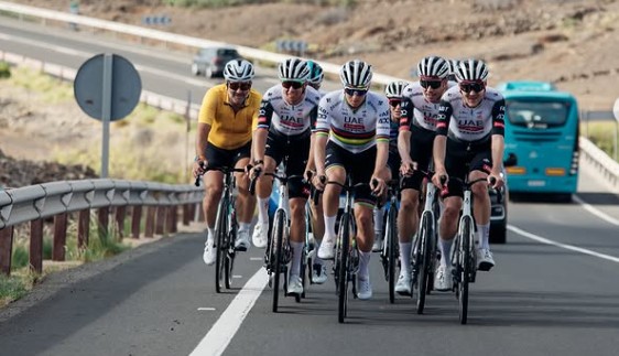 girodociclismo.com.br tadej pogacar da detalhes sobre a temporada 2026 se trocassem o giro e a vuelta seria muito melhor assista a entrevista completa image 3