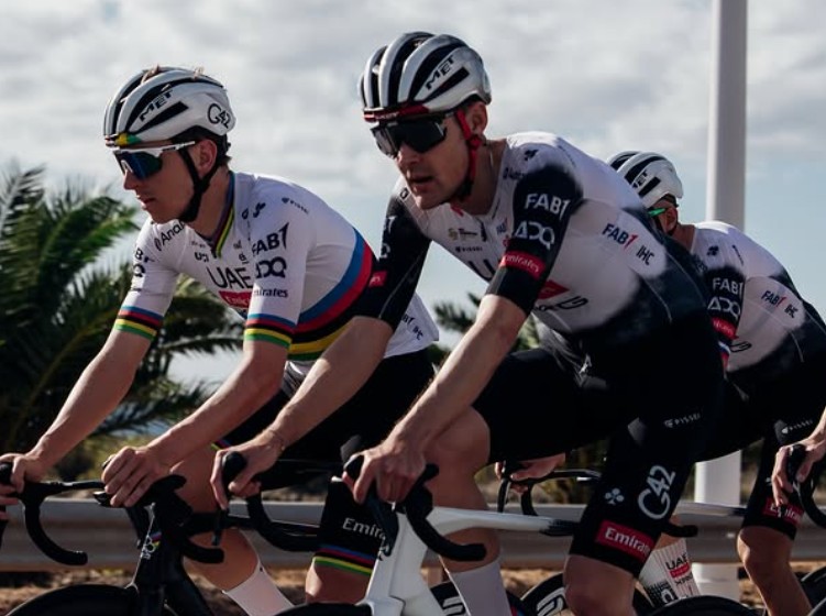 girodociclismo.com.br tadej pogacar da detalhes sobre a temporada 2026 se trocassem o giro e a vuelta seria muito melhor assista a entrevista completa image