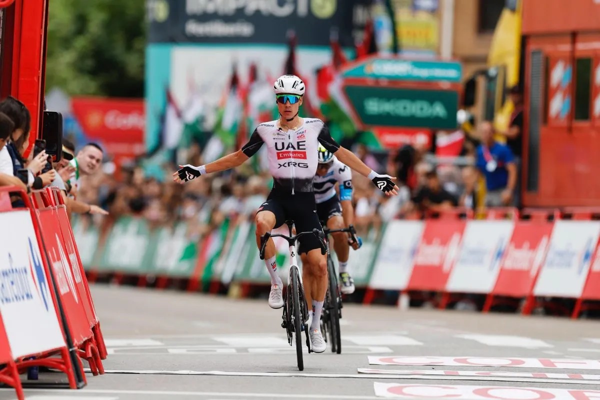 girodociclismo.com.br tadej pogacar esta redefinindo o esporte alberto contador analisa a temporada e image 7