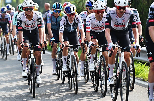 girodociclismo.com.br tom pidcock fala sobre sua primeira temporada na q36 5 um grand tour e o maior desafio para mim image 2