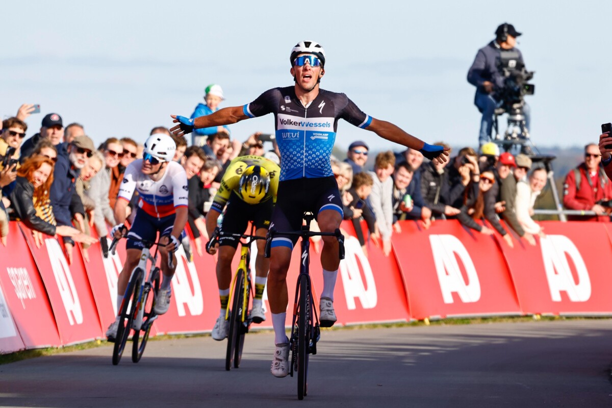 girodociclismo.com.br vice campeao mundial de gravel e anunciado por equipe do worldtour time anuncia dois novos ciclistas confira o anuncio oficial image 2