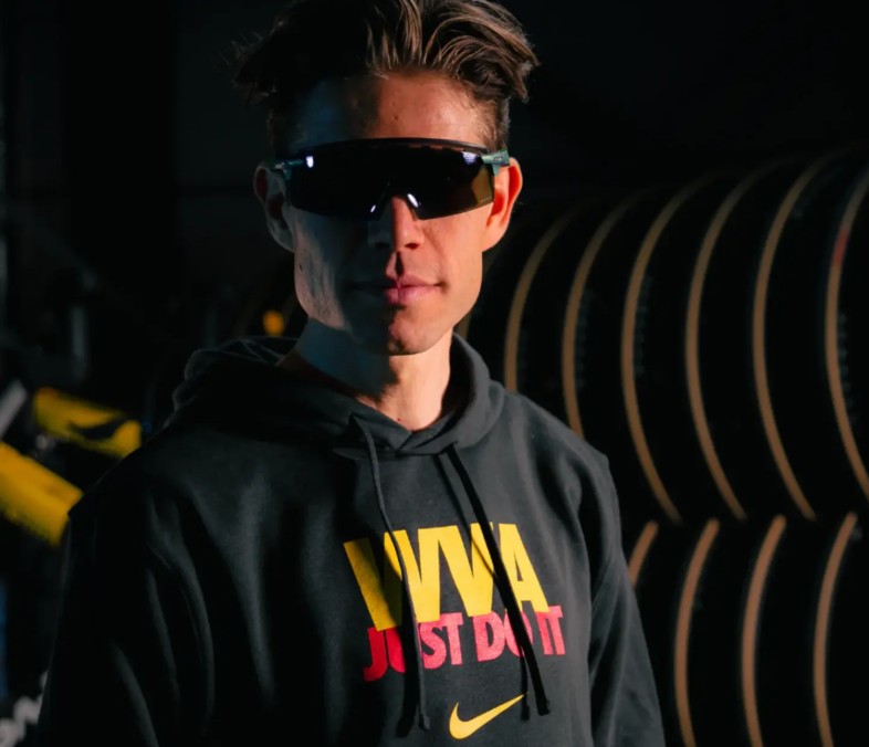 girodociclismo.com.br apos encerramento com lance armstrong nike retorna ao ciclismo com wout van aert image 1