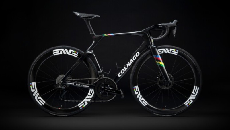 girodociclismo.com.br bicicleta de tadej pogacar e vendida por mais de e160 000 iconico modelo usado no tour de france foi a leilao na sothebys image 5